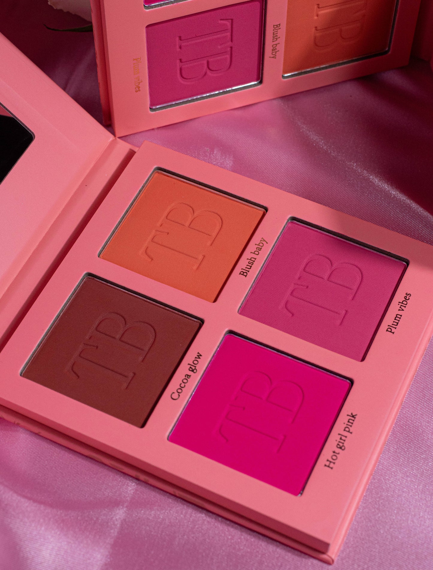 Tiwa beauty Blush Crush Palette
